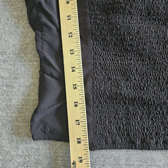 Chic Black Women's Top - Picture 5 of 14